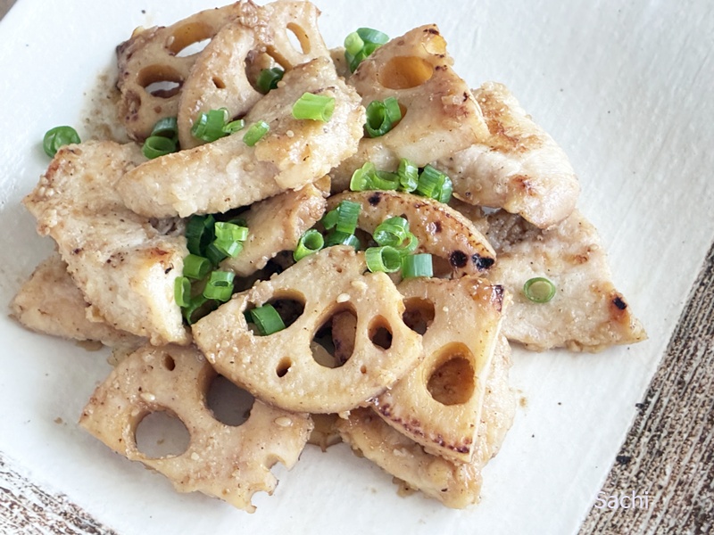 レンコンと鶏むね肉の炒め物